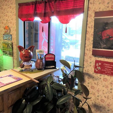 Razorback Lodge Юрека Спрингс Екстериор снимка