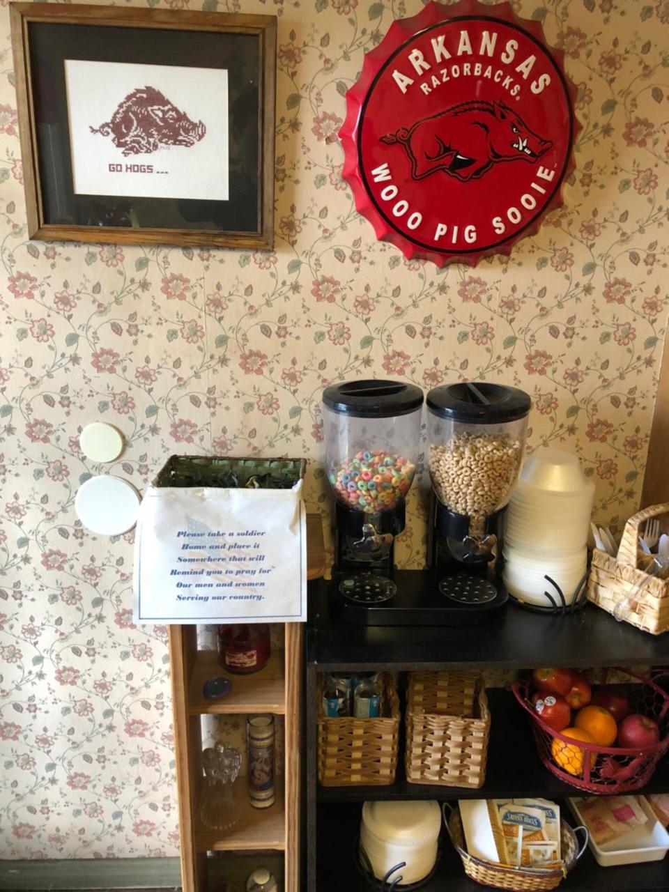 Razorback Lodge Юрека Спрингс Екстериор снимка
